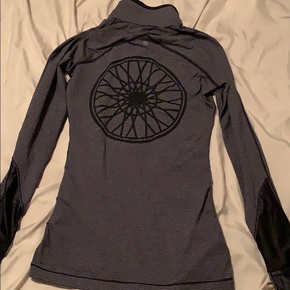 Lululemon x SoulCycle long sleeves - Picture 1 of 3